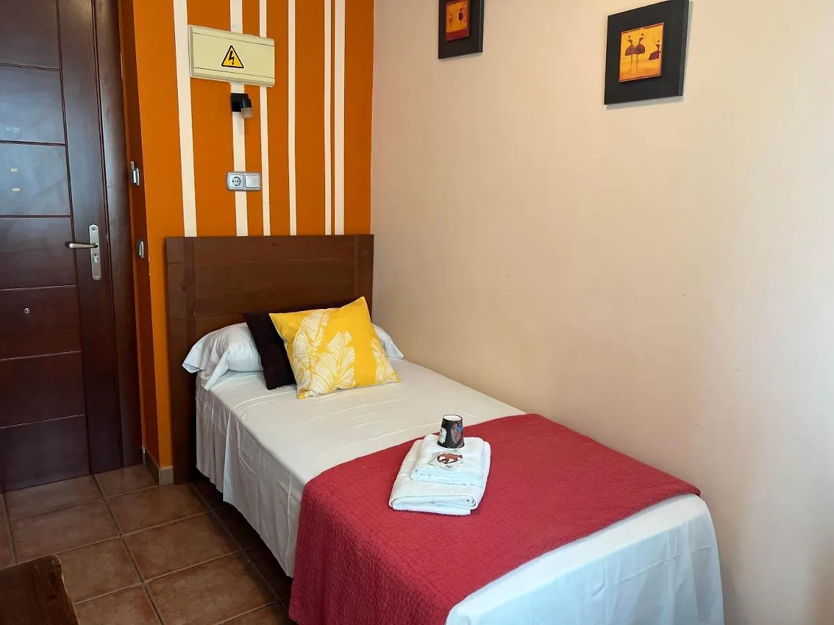 Hostal Trevelez El Ejido 0*,
