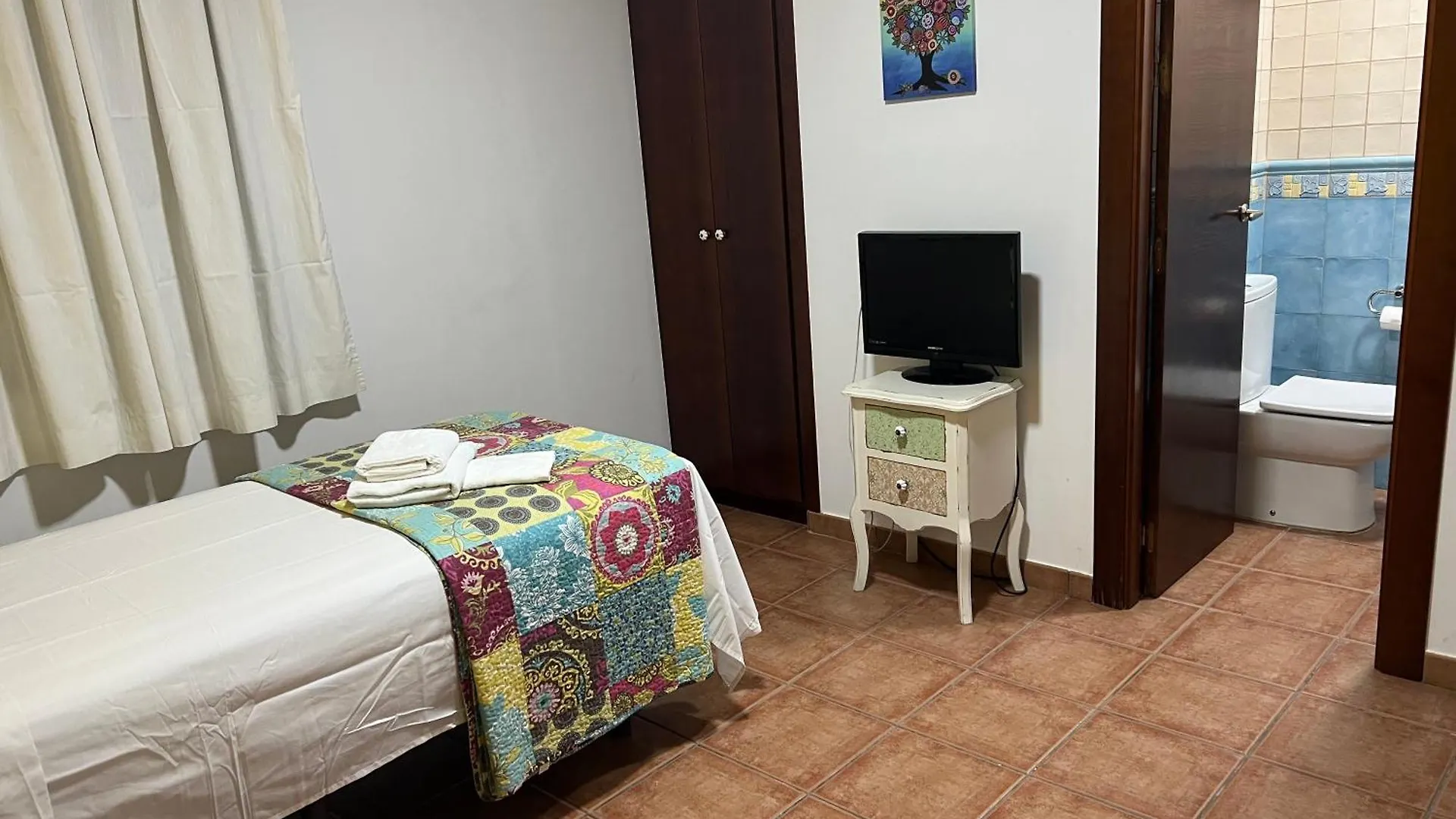 Guest house Hostal Trevelez El Ejido