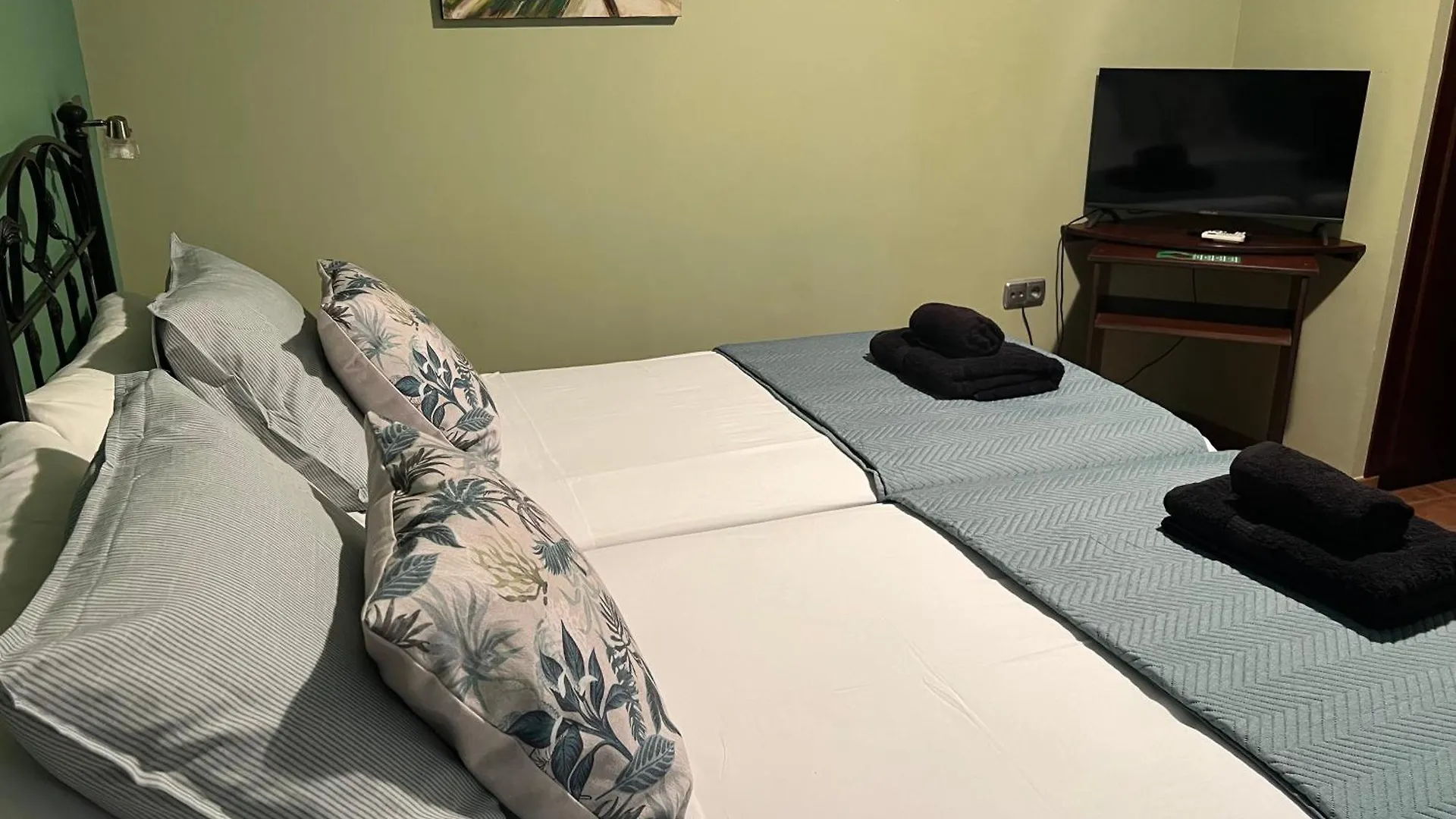 Hostal Trevelez El Ejido Guest house